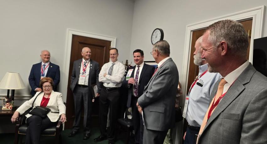 A group of Ohio electric cooperative leaders meeting with legislators in Washington, D.C.
