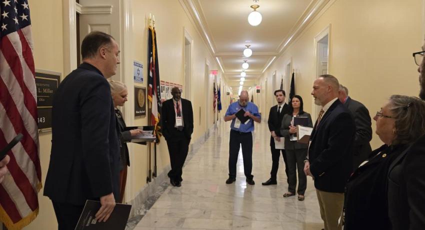 A group of Ohio electric cooperative leaders meeting with legislators in Washington, D.C.