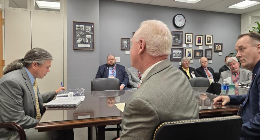 A group of Ohio electric cooperative leaders meeting with legislators in Washington, D.C.